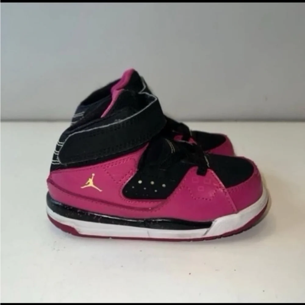 Nike toddler Girls Jordan SC-1 sneakers 7C